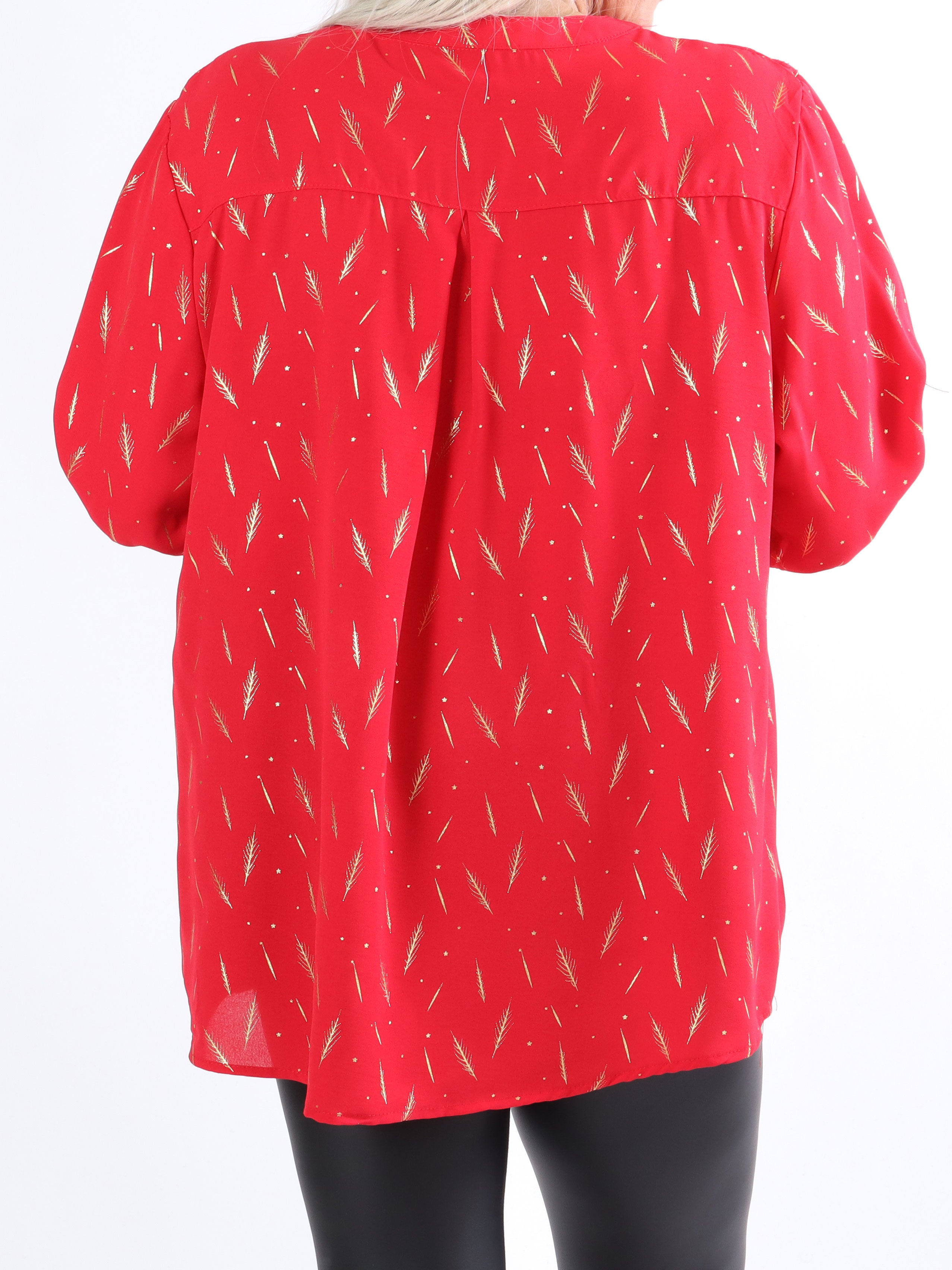 Lina - Fin skjorte med gulddetaljer